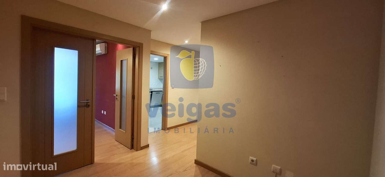 T1 com Box e Varanda na Malvarosa, Alverca-14