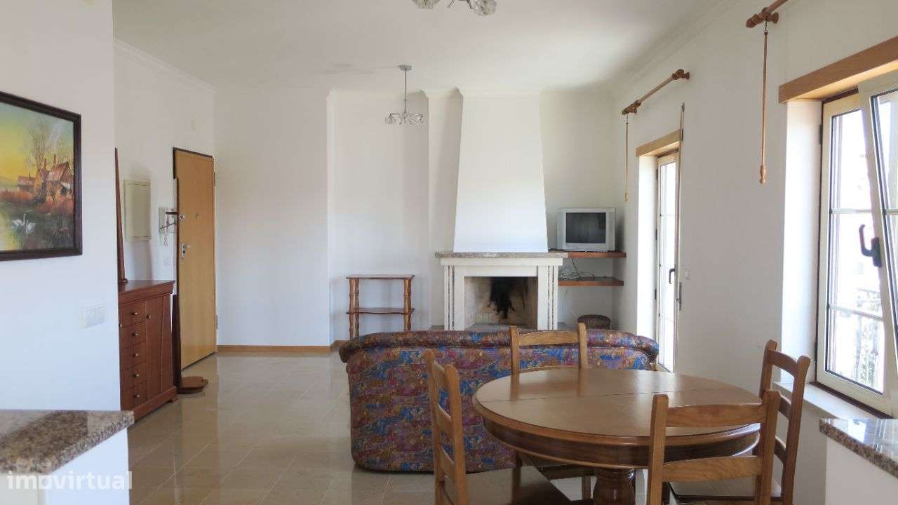 Apartamento T1 Mobilado - Fátima - Grande imagem: 4/11