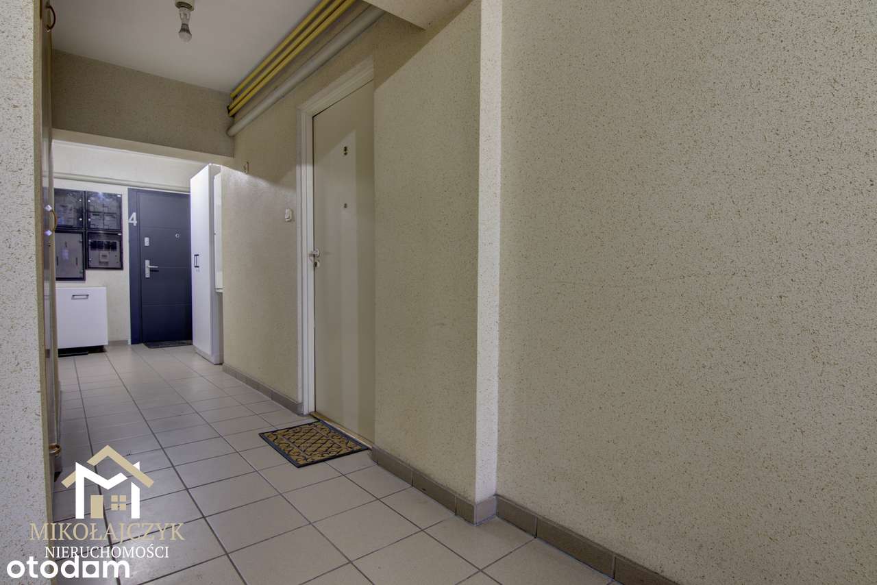 2 pokoje / Pl. Konstytucji 3 Maja / 43 m2 / 3 piętro-8