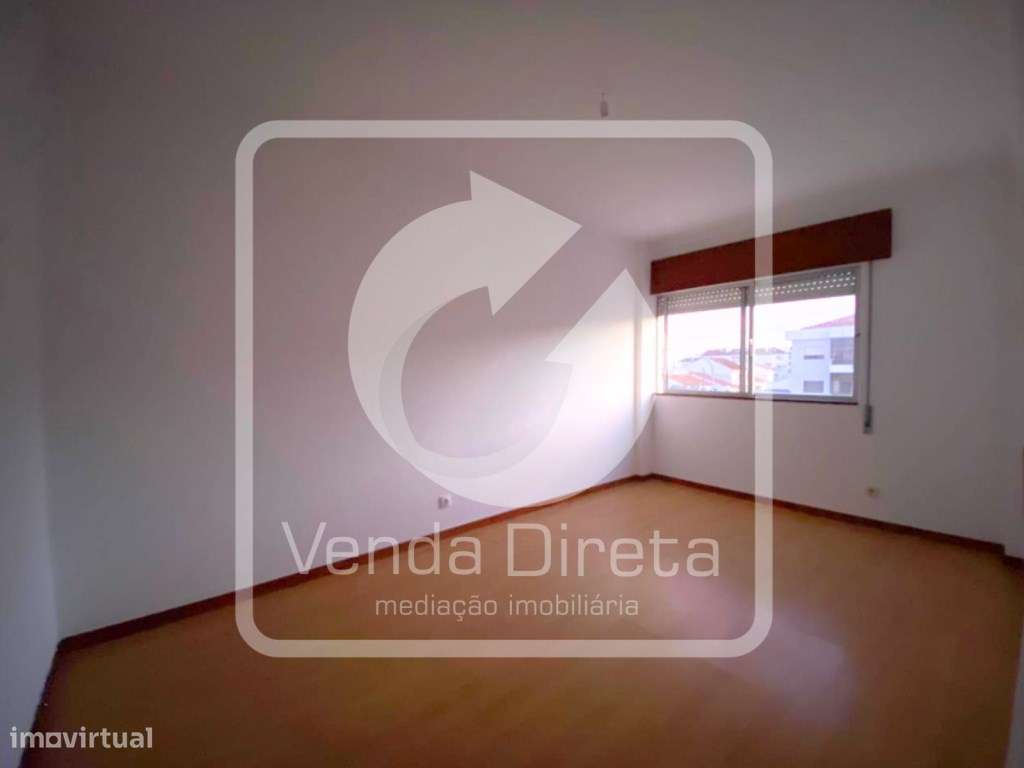 Apartamento T4 com 127 m², varanda e elevador no Pinhal Novo locali...-10