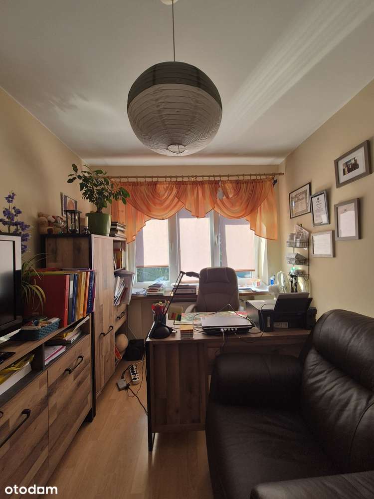 Dom 270 m2 I os. Białe Sady I do częściowego remontu I 3 mieszkania I-0