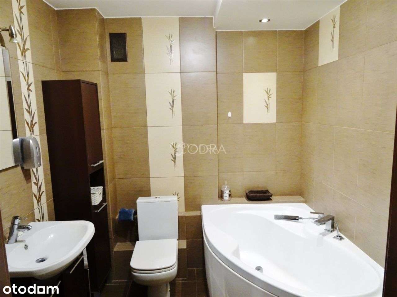 Dom, 190 m², Jelcz-Laskowice-8