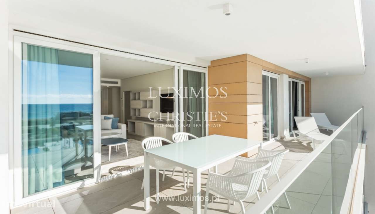 Apartamento T2, frente ao mar, à venda em Vilamoura, Algarve - Grande imagem: 2/25