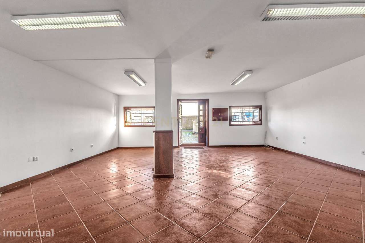 Arrendamento – Espaço 90 m² | Ideal para Escritório/Serviços/Pequena - Grande imagem: 2/27