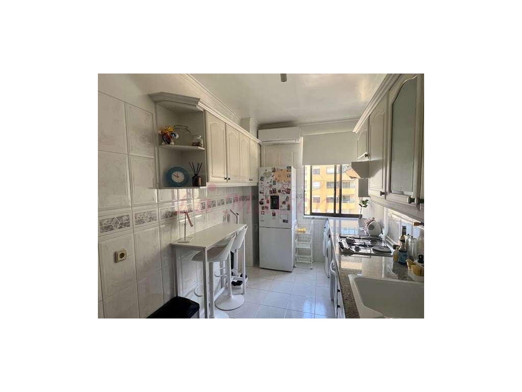 Apartamento T2 no Infantado-13