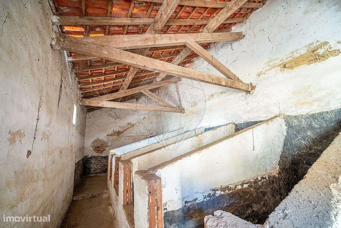 Moradia T4 para venda-31