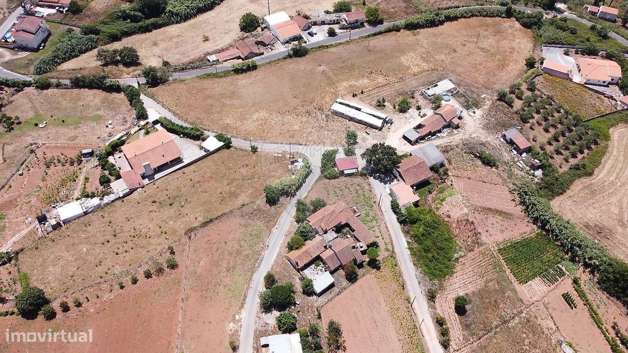 Moradia T4 para venda-6