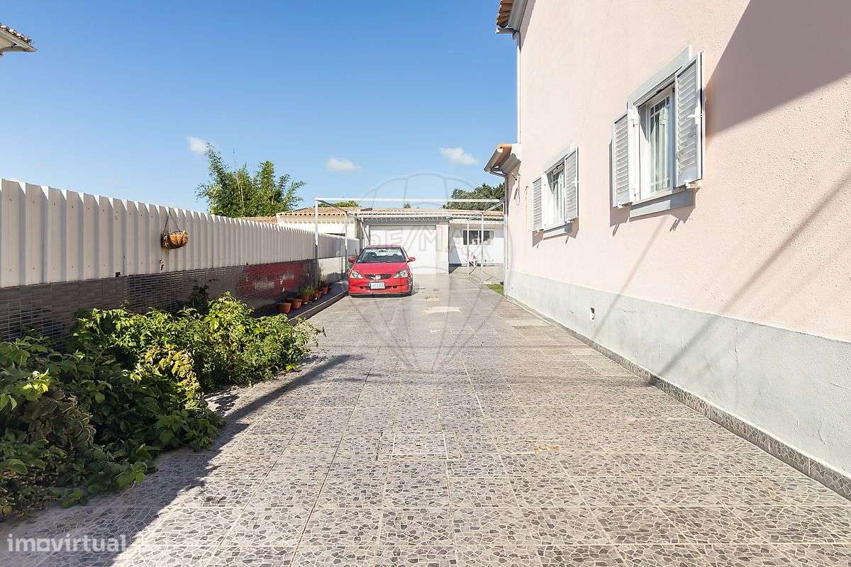Moradia T3 para venda-5