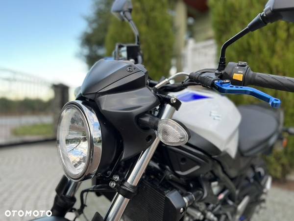 Suzuki SV - 17