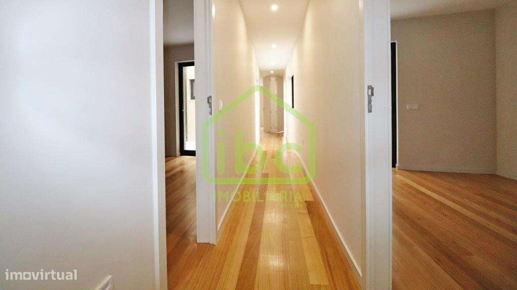 Apartamento T4 em Edifício novo na Póvoa do Varzim - Grande imagem: 4/11
