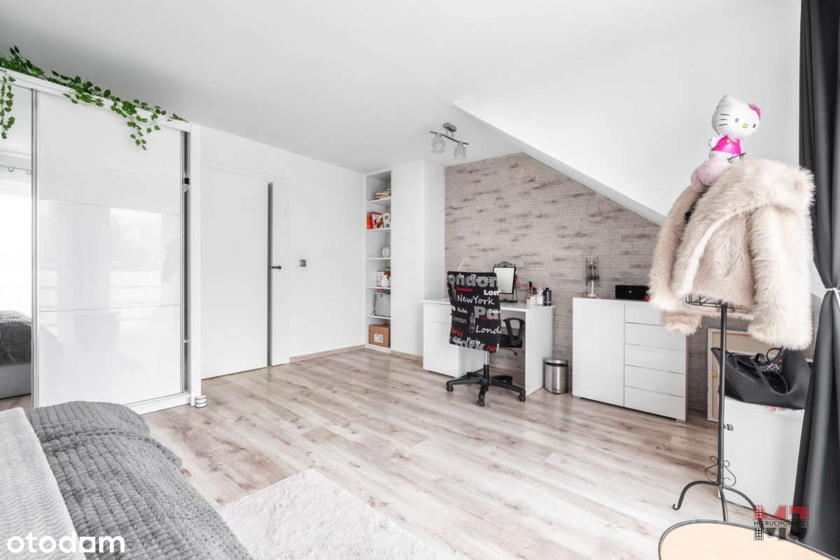 Dom z garażem - 119,5m2 - 4 Pokoje!!-10