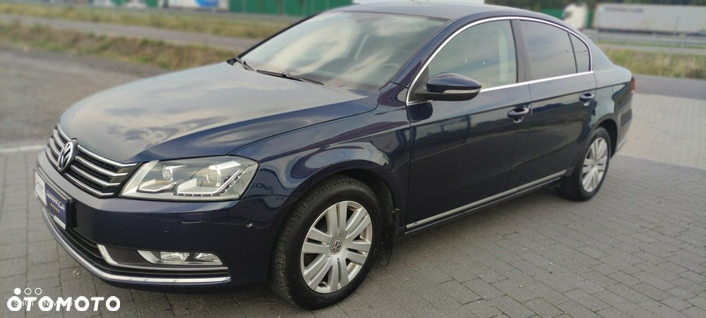 Volkswagen Passat 1.8 TSI Comfortline DSG - 4