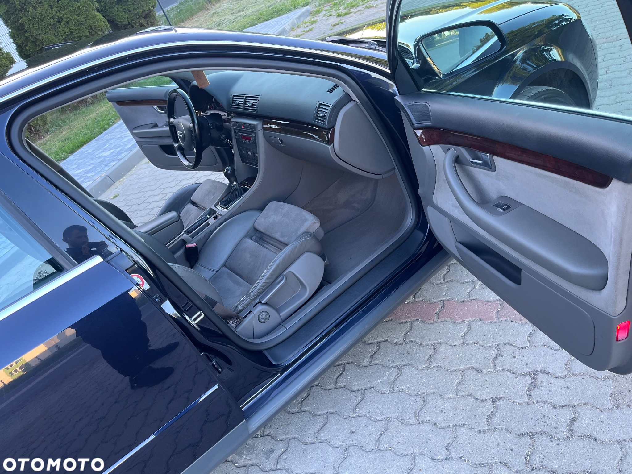 Audi A4 1.8T Quattro - 12