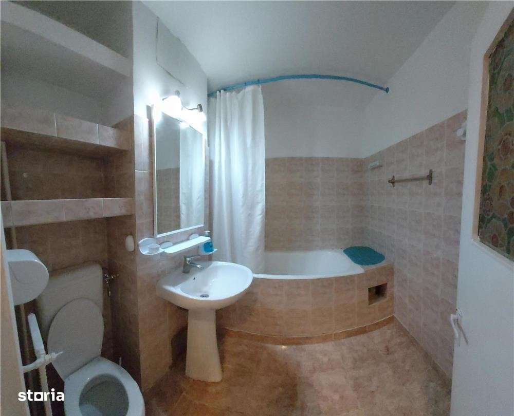 Vanzare Apartament 4 camere - decomandat 102 MP- bloc MONOLIT - UNIRII-10