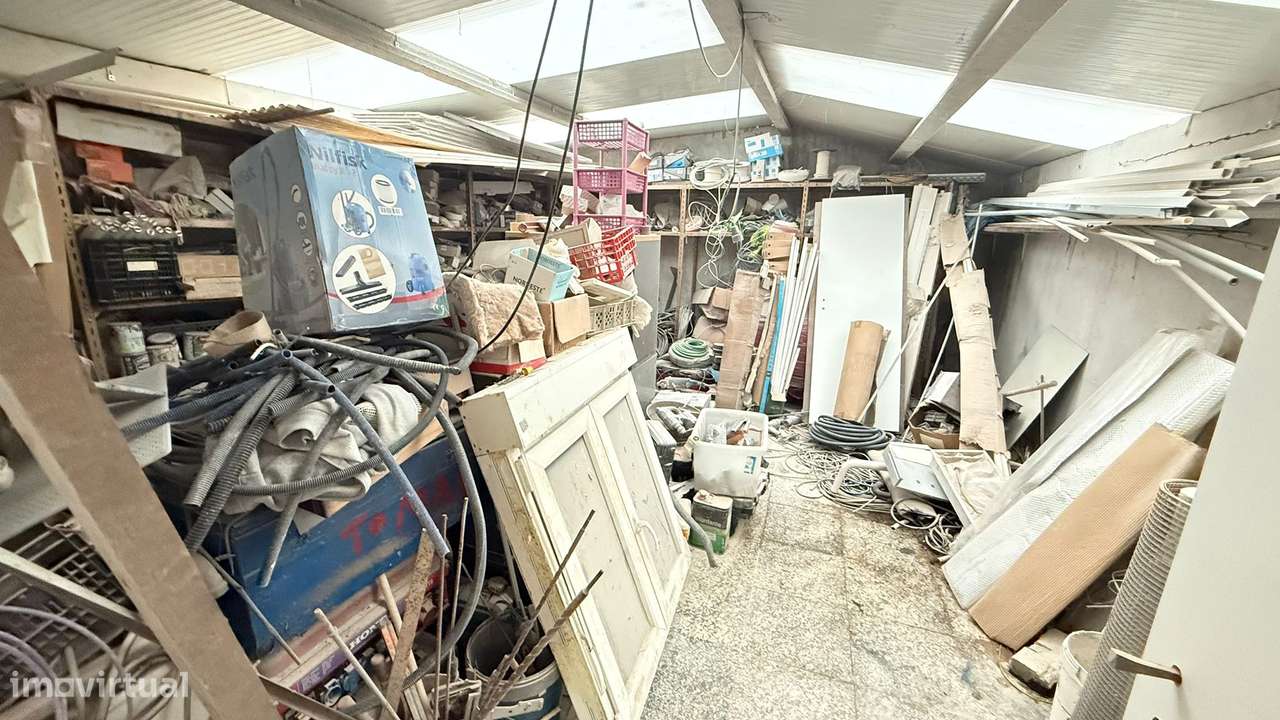 Moradia T3 + T1 Remodelada em Ermesinde-24