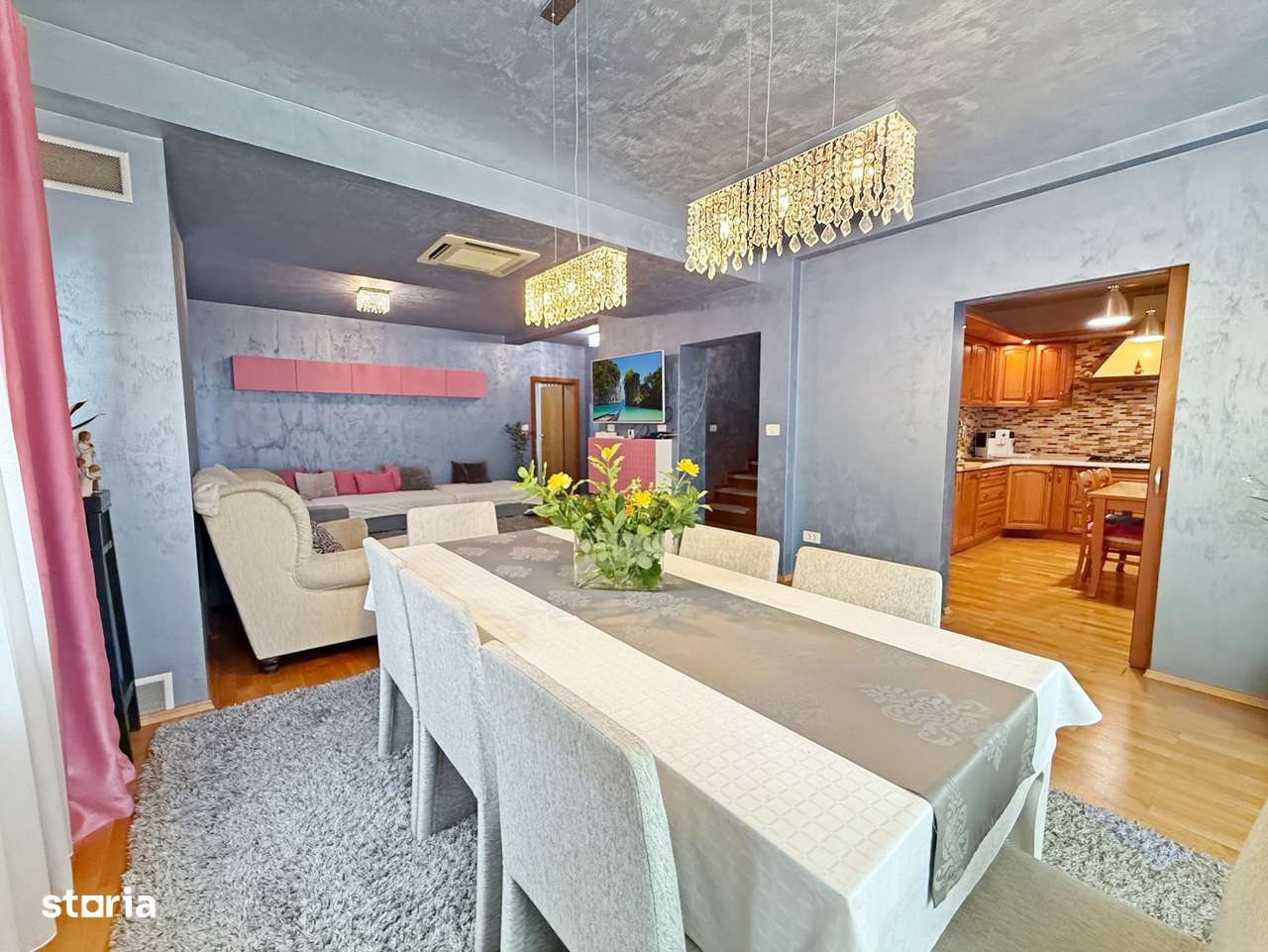 Casă cu două corpuri și utilizare mixtă– rezidențial & comercial - Imagine principală: 4/16