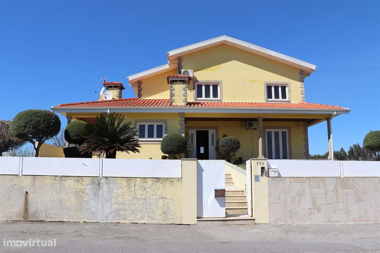 Moradia Isolada T4 Venda em Lustosa e Barrosas (Santo Estêvão),Lousada - Grande imagem: 3/52