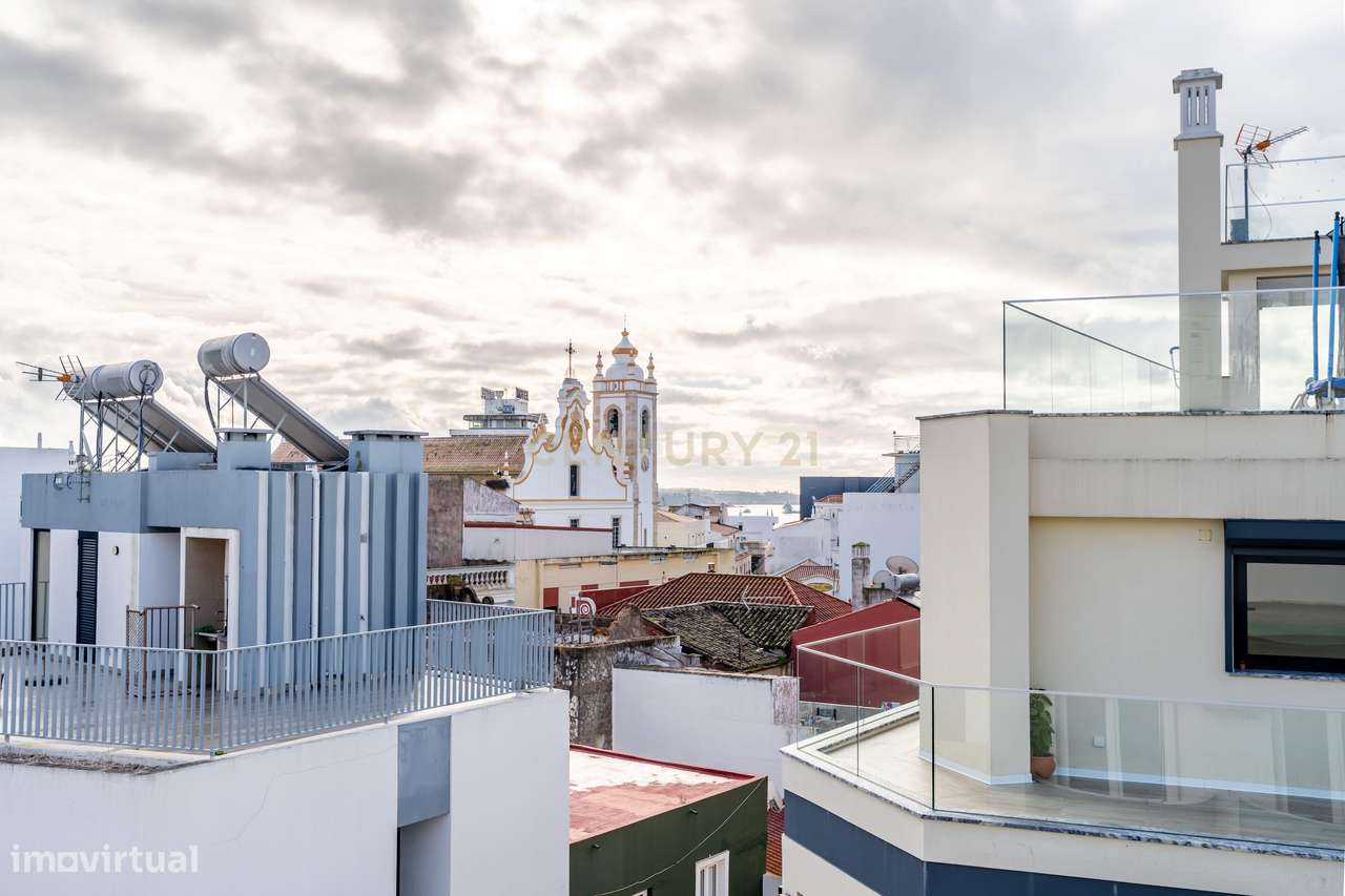 T0/Estúdio no centro de Portimão, E se o seu dinheiro começasse finalm-15