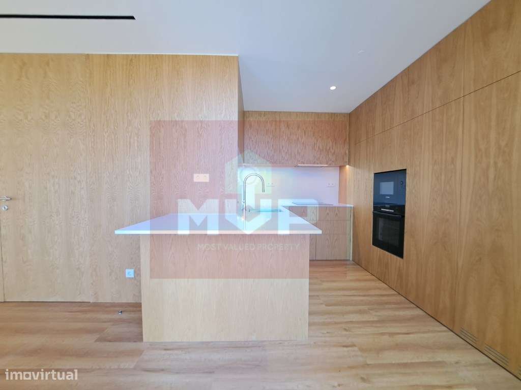 Moradia V3 com piscina e garagem em Vilamoura-5