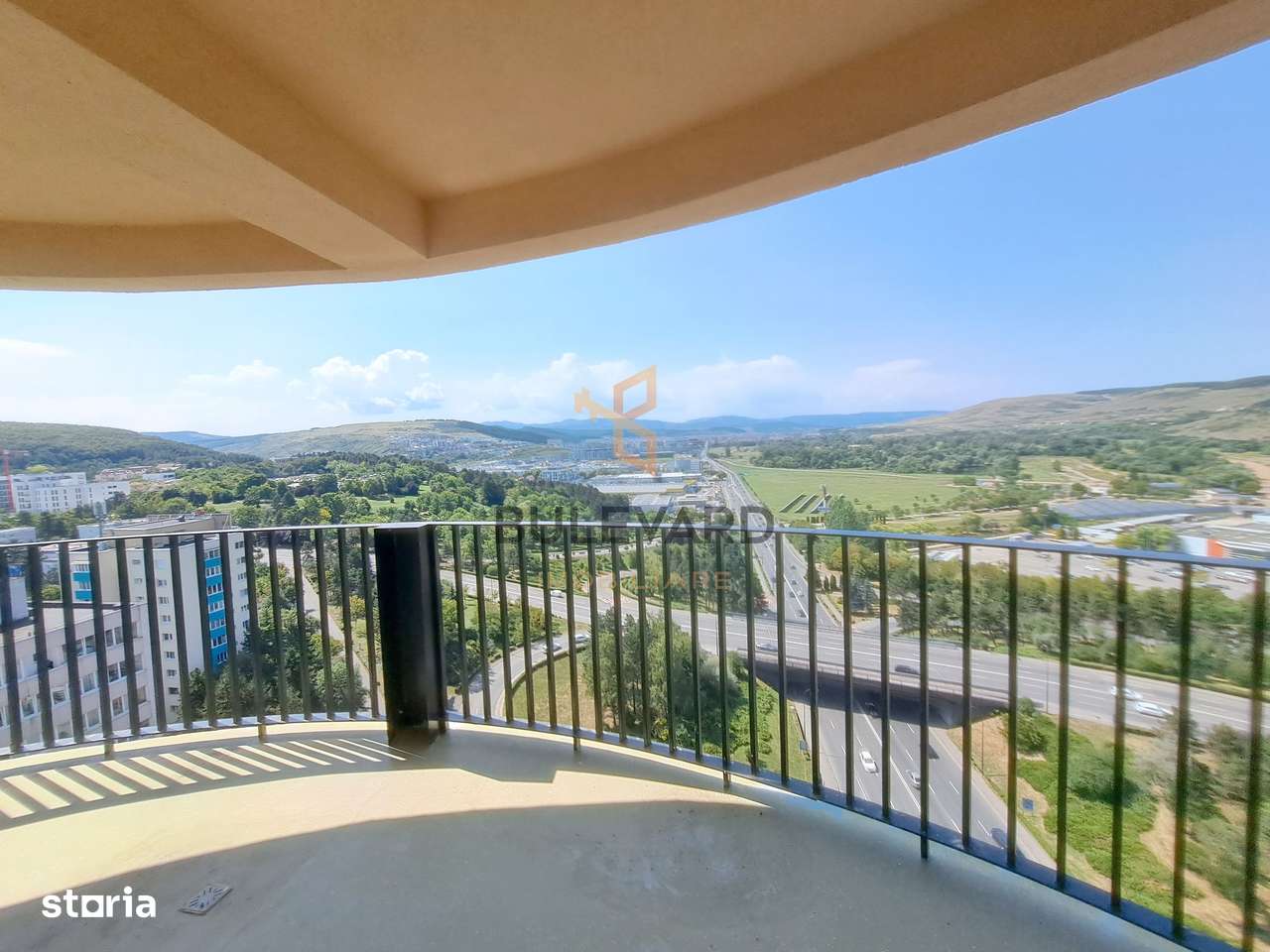 Comision 0. Apartament 3 camere + terasa 13 mp view superb! - Imagine principală: 2/8