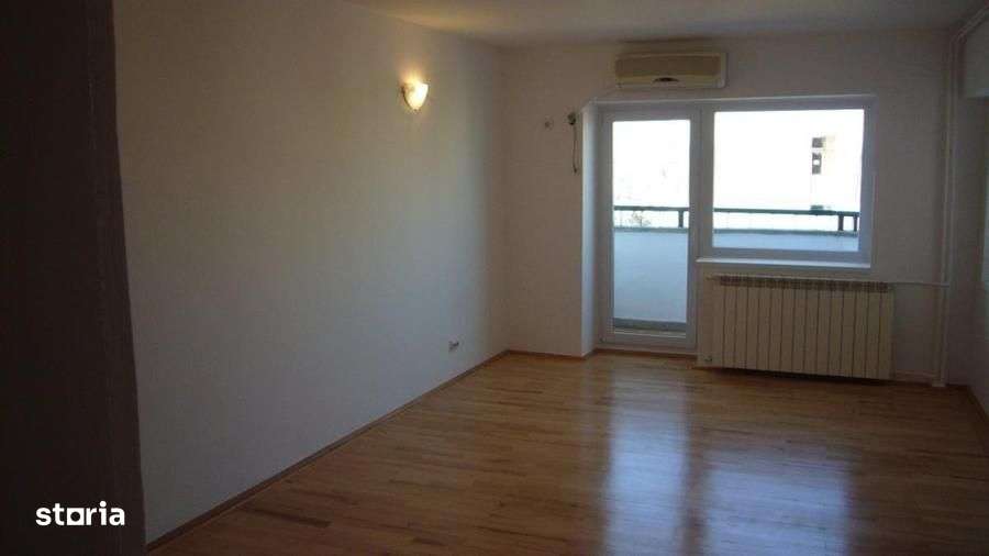 De Inchiriat apartament 4 Camere Unirii - Alba Iulia (zepter) 2 etaje - Imagine principală: 4/13