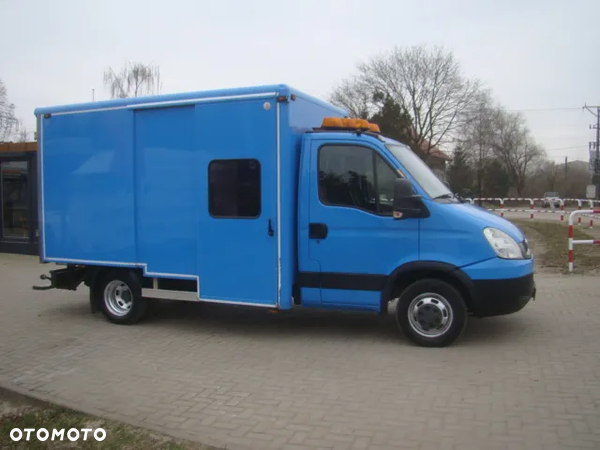 KONTENER WARSZTAT ZDIĘTY Z IVECO 2011R PASUJE NA KAŻDE AUTO - 2