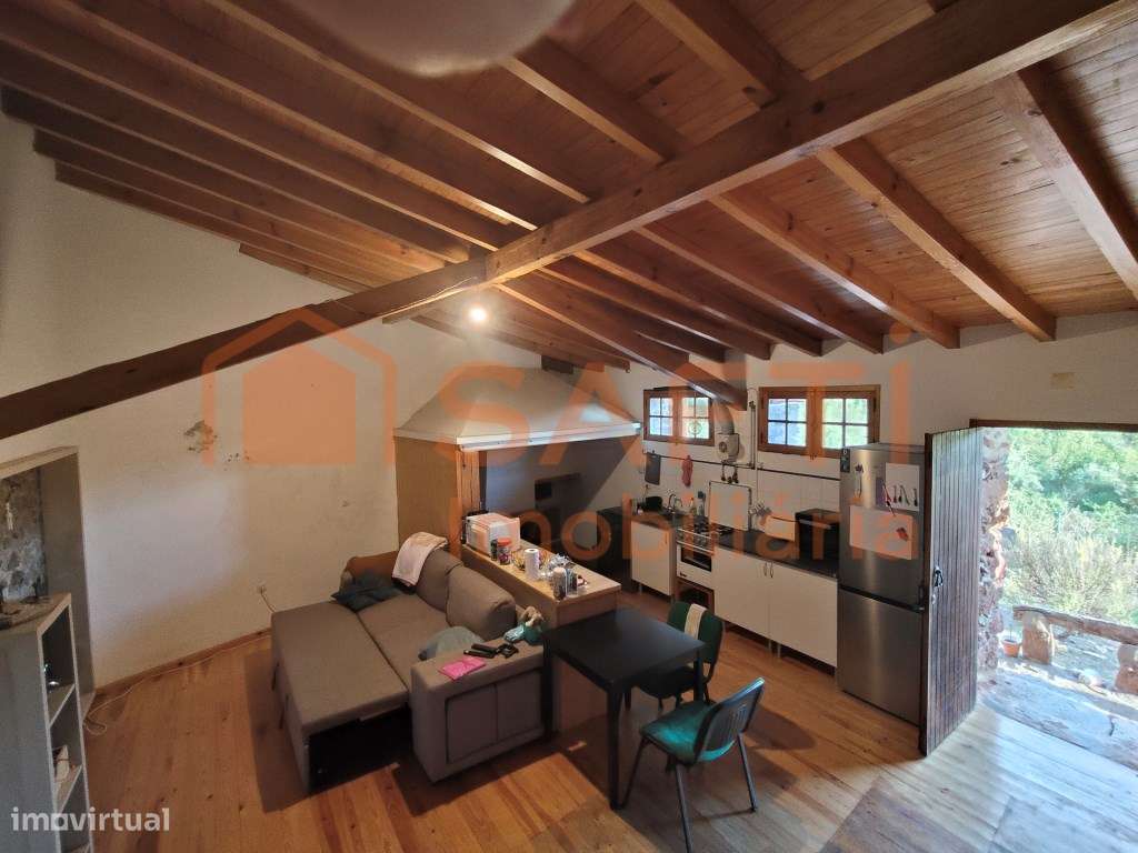 MORADIA COM TERRENO DE CULTIVO, E UMA VISTA DESLUMBRANTE. - Grande imagem: 5/33