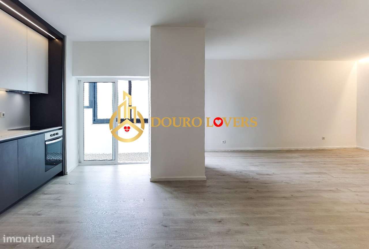 T2 com garagem - Zona de Serralves - Grande imagem: 5/21