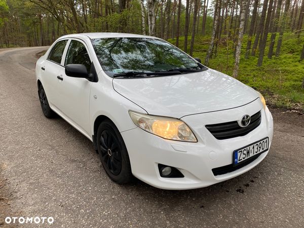 Toyota Corolla 1.6 2010 - 1