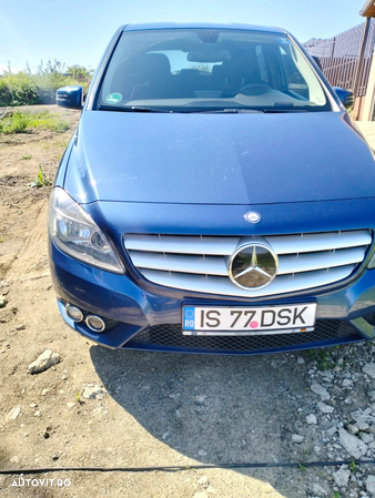 Mercedes-Benz B 180 CDI BlueEFFICIENCY - 2