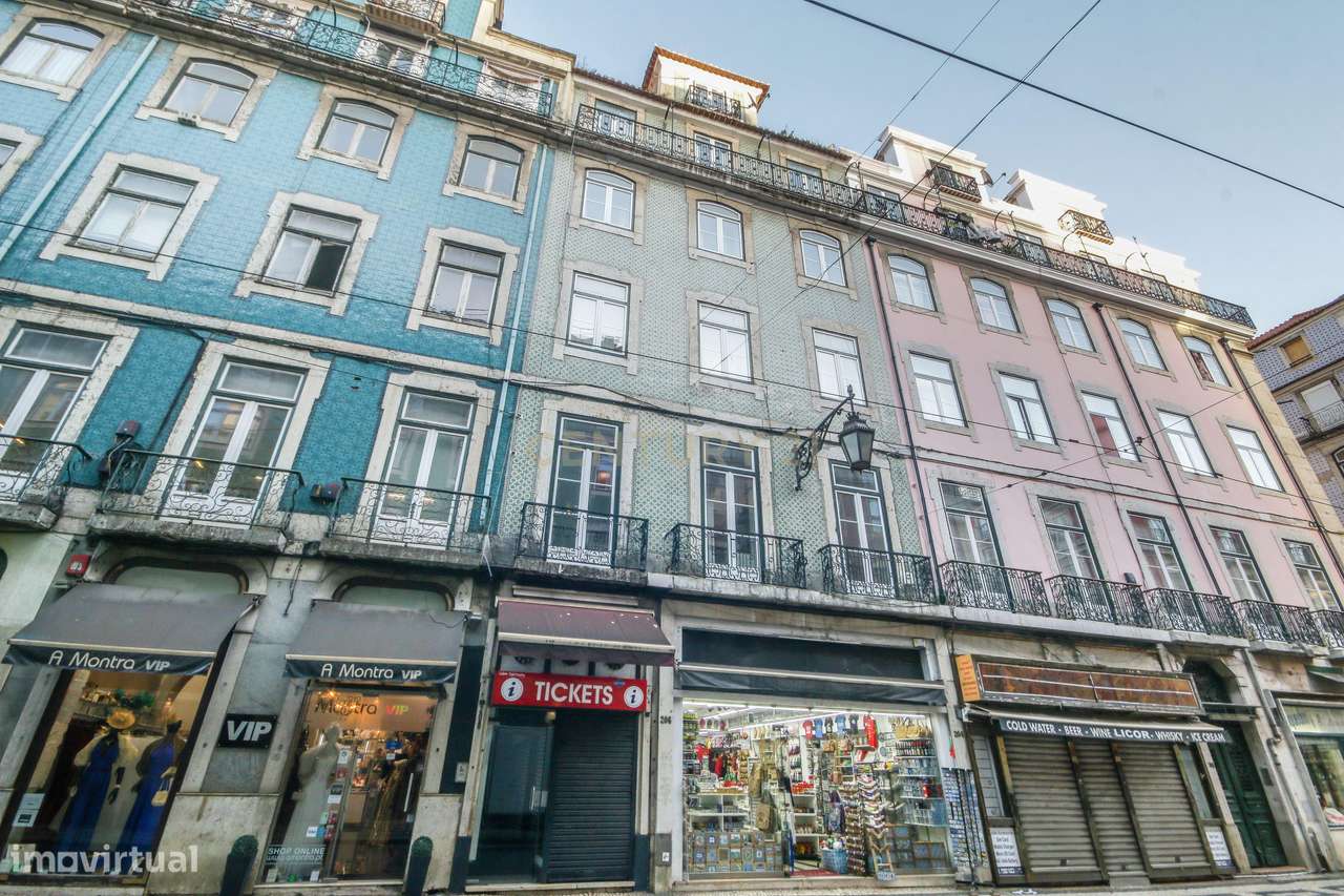 Apartamento T2 na Rua da Prata Nº208-17