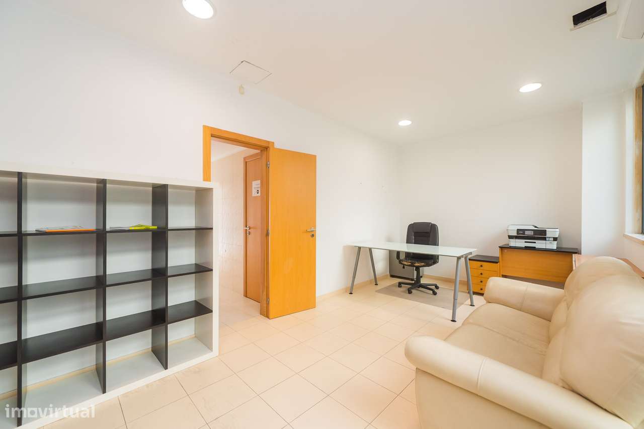 Loja - Loures-26