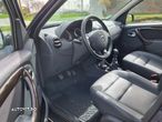 Dacia Duster 1.6 16V 4x4 Prestige - 6