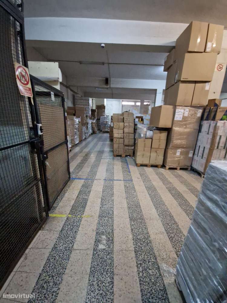 Armazém e Venda /Massama-15