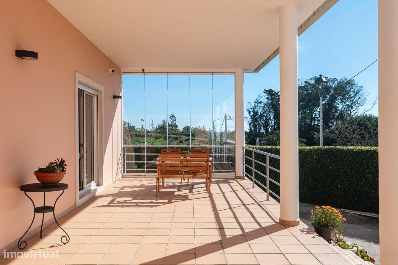 Moradia T3 com Jardim e Garagem | Construída em 2011 | São Pedro...-10