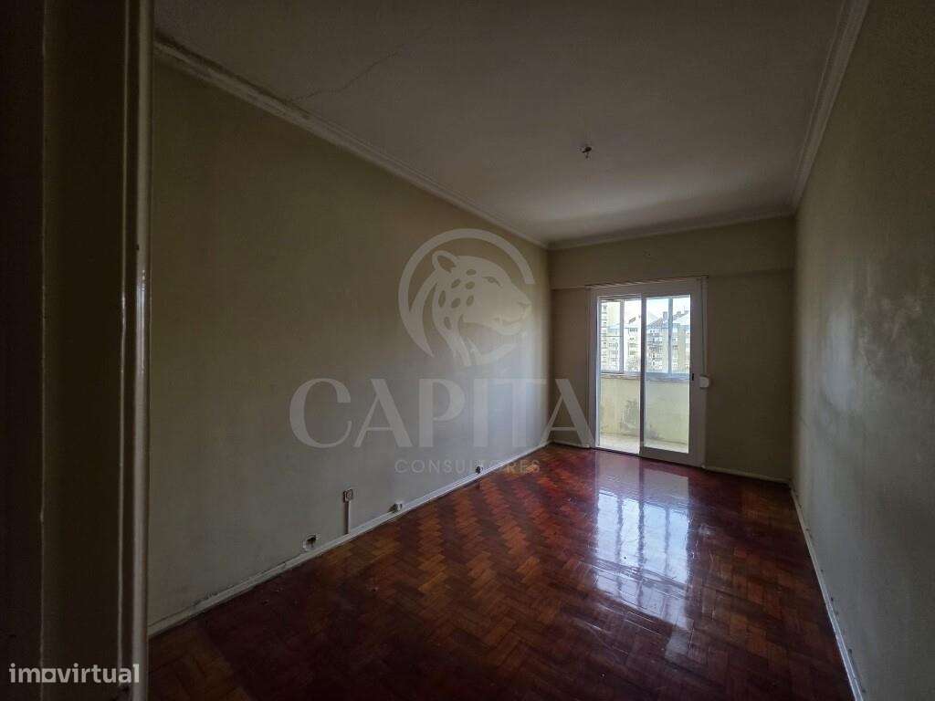 T2 Benfica para remodelação - Grande imagem: 5/18