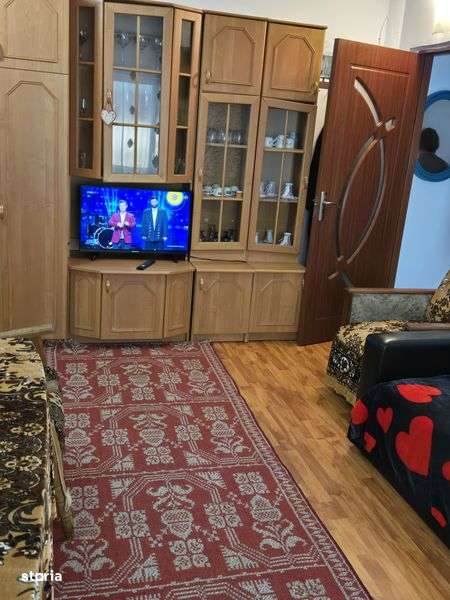 Inchiriez  apartament Turceni,parter - Imagine principală: 5/8