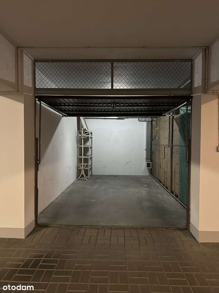 Garaż 15 m2 w hali garażowej Katowicka 35