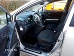 Toyota Corolla Verso 1.8 Premium + - 22