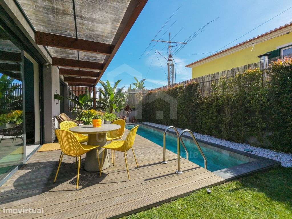 Vende Moradia T2 - Ericeira 3 Km, A Casa das Casas-7