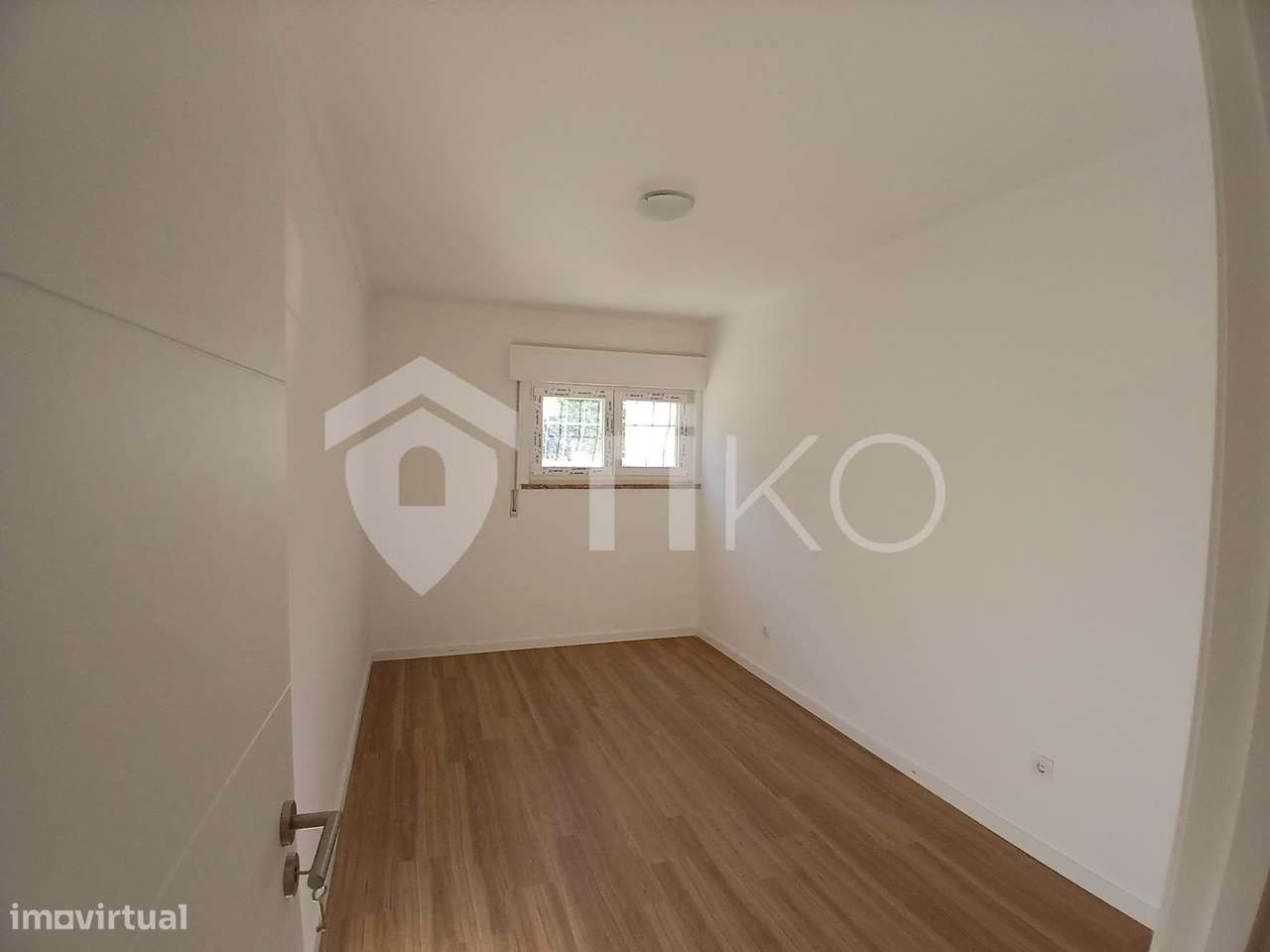 Invista no Seu Futuro: Apartamento T3 em  processo de renovação Total-9