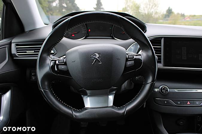 Peugeot 308 - 19