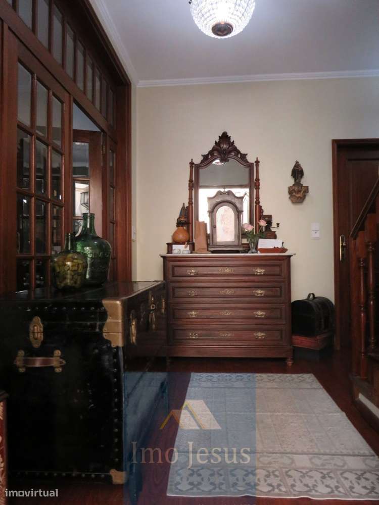 Moradia T5+2 Centro de Gaia-30