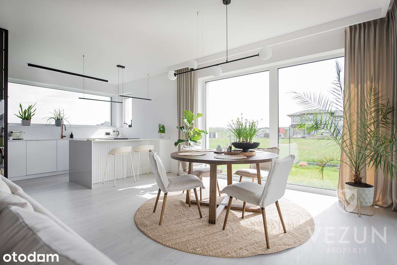 Dom parterowy o pow. 202 mkw,  pokoje, WYSOKI STANDARD-6