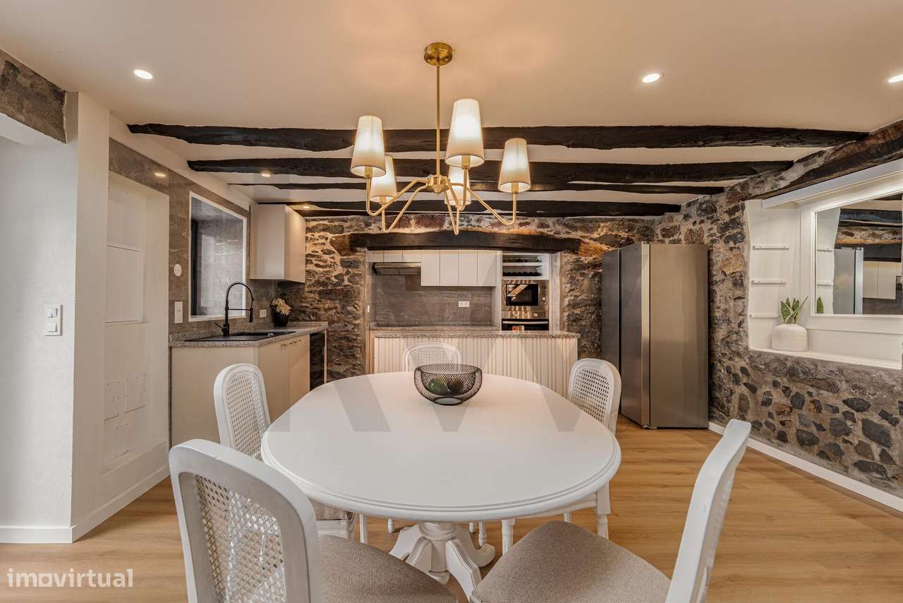 Moradia T2 + Anexo T0 totalmente remodelada com vista definitiva mar – - Grande imagem: 4/60