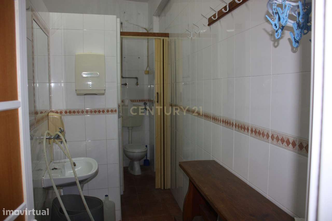 Loja em Cacilhas - Grande imagem: 5/7