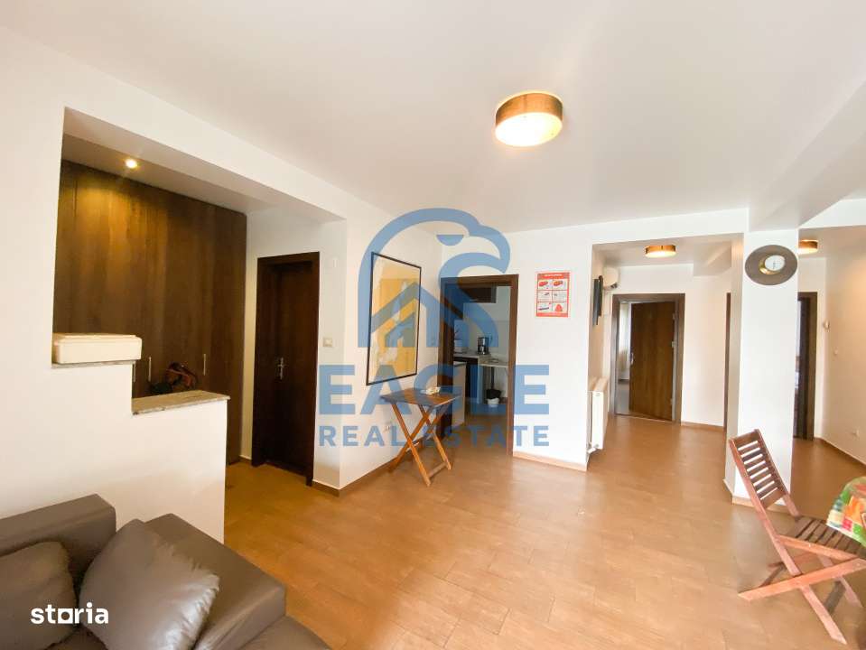 Costinesti - Pensiune P+E+M cu 10 Camere Panouri Parcare Ideal Hotelie - Imagine principală: 5/19