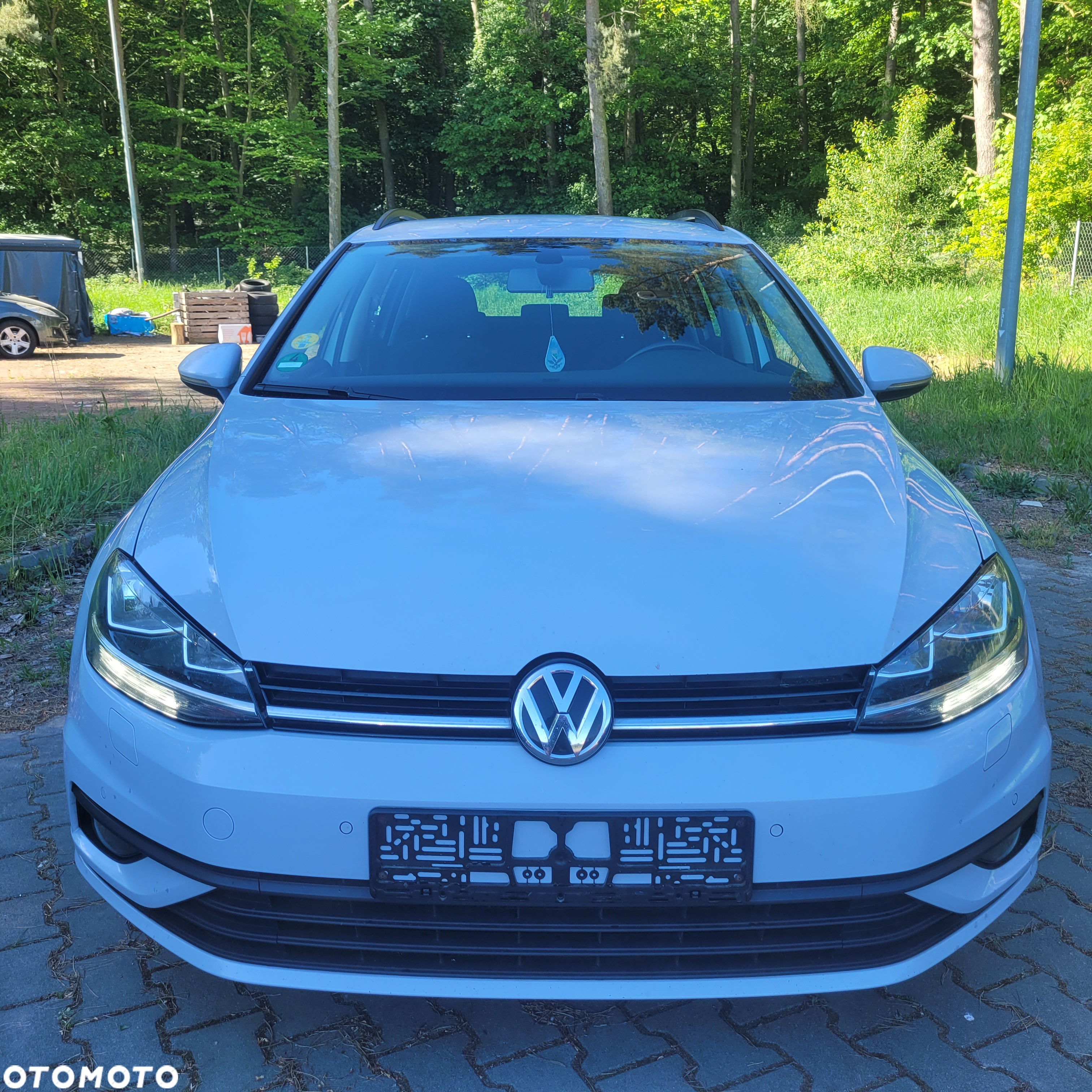 Volkswagen Golf 1.6 TDI (BlueMotion Technology) DSG Comfortline - 2