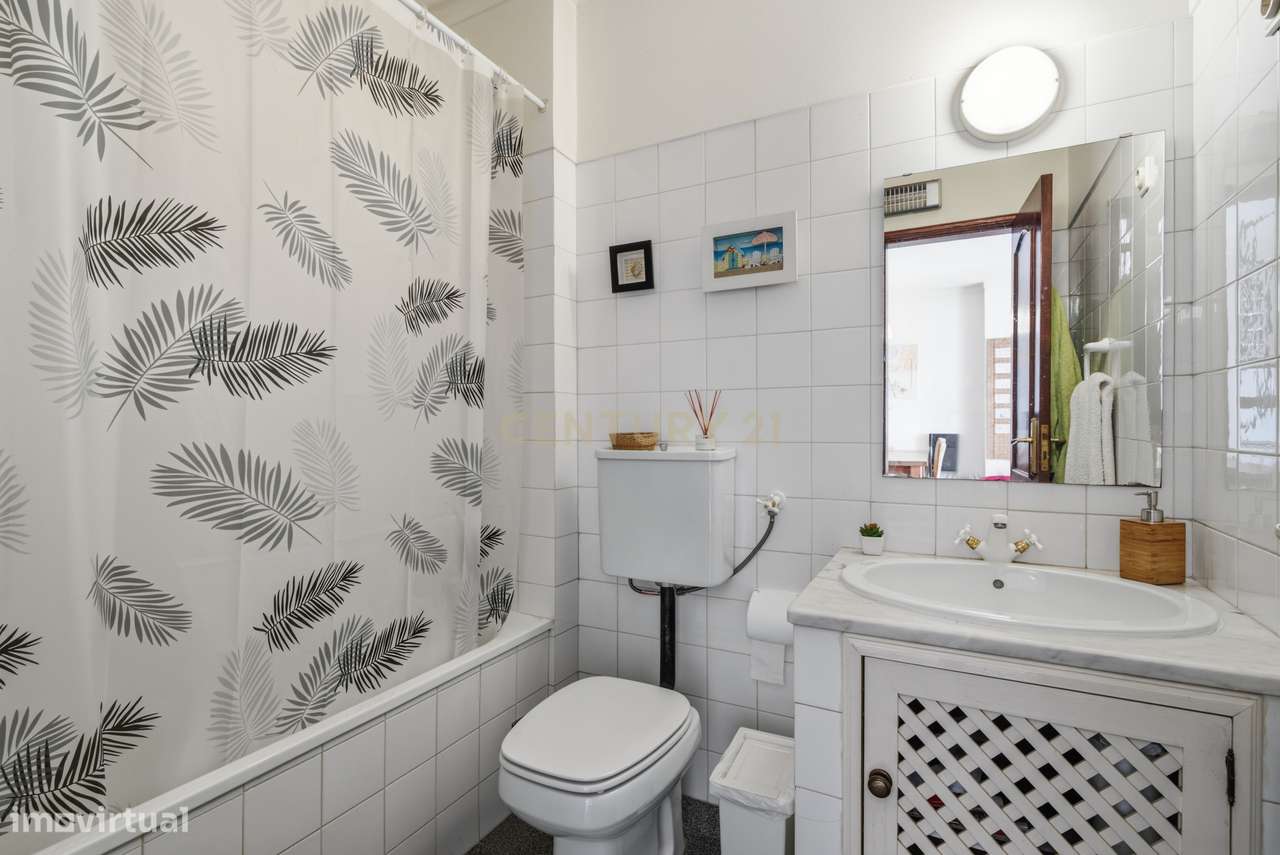 Duplex T2+2 em Lourinhã com Terraço e Proximidade à Praia-25
