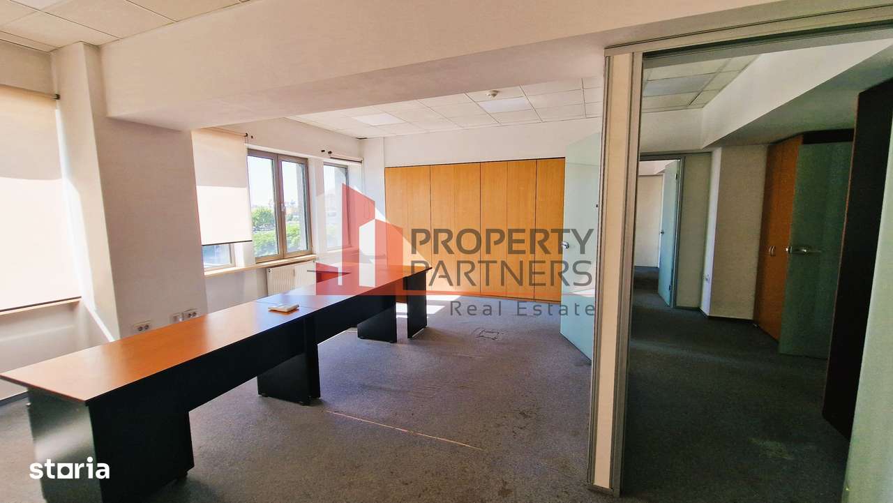 Birouri accesibile în Vitan Business Center – Suprafețe mici disponibi - Imagine principală: 4/10